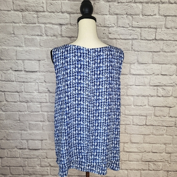 Chico's Top Blue White Print Sleeveless Scoop Neckline Double Layer Sz Chico's 2 - Picture 5 of 9
